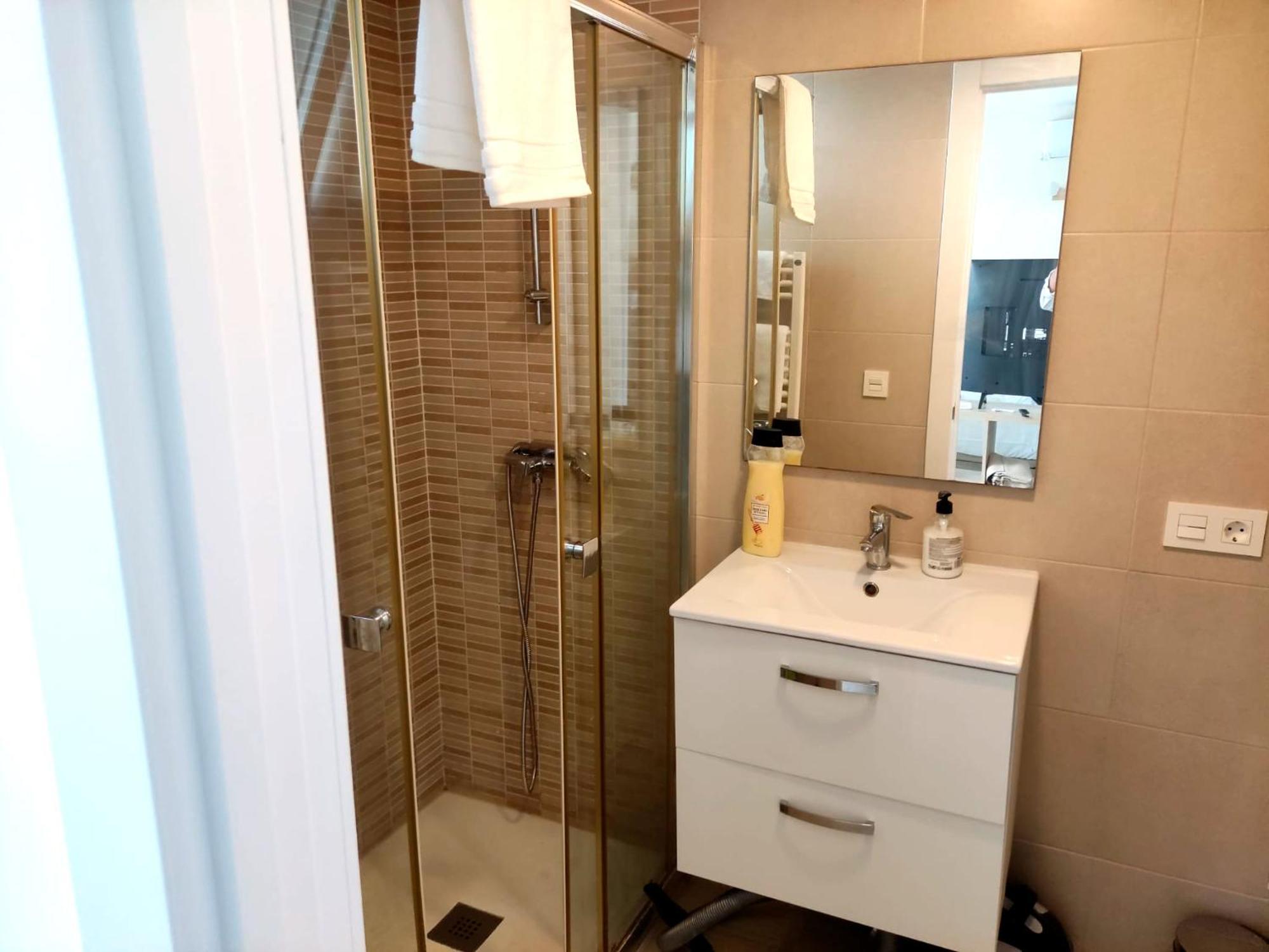 Apartamento Acogedor En Valencia Centro Perfecta Ubicacion ภายนอก รูปภาพ